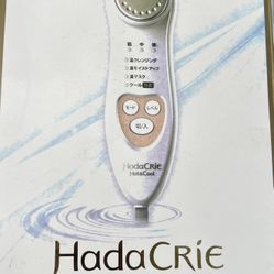 Hitachi HadaCrie CM-N3000 facial cleanser