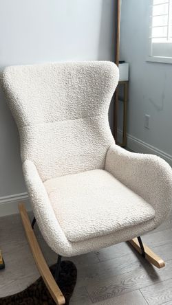 Rocking chair / nursery / white chair
