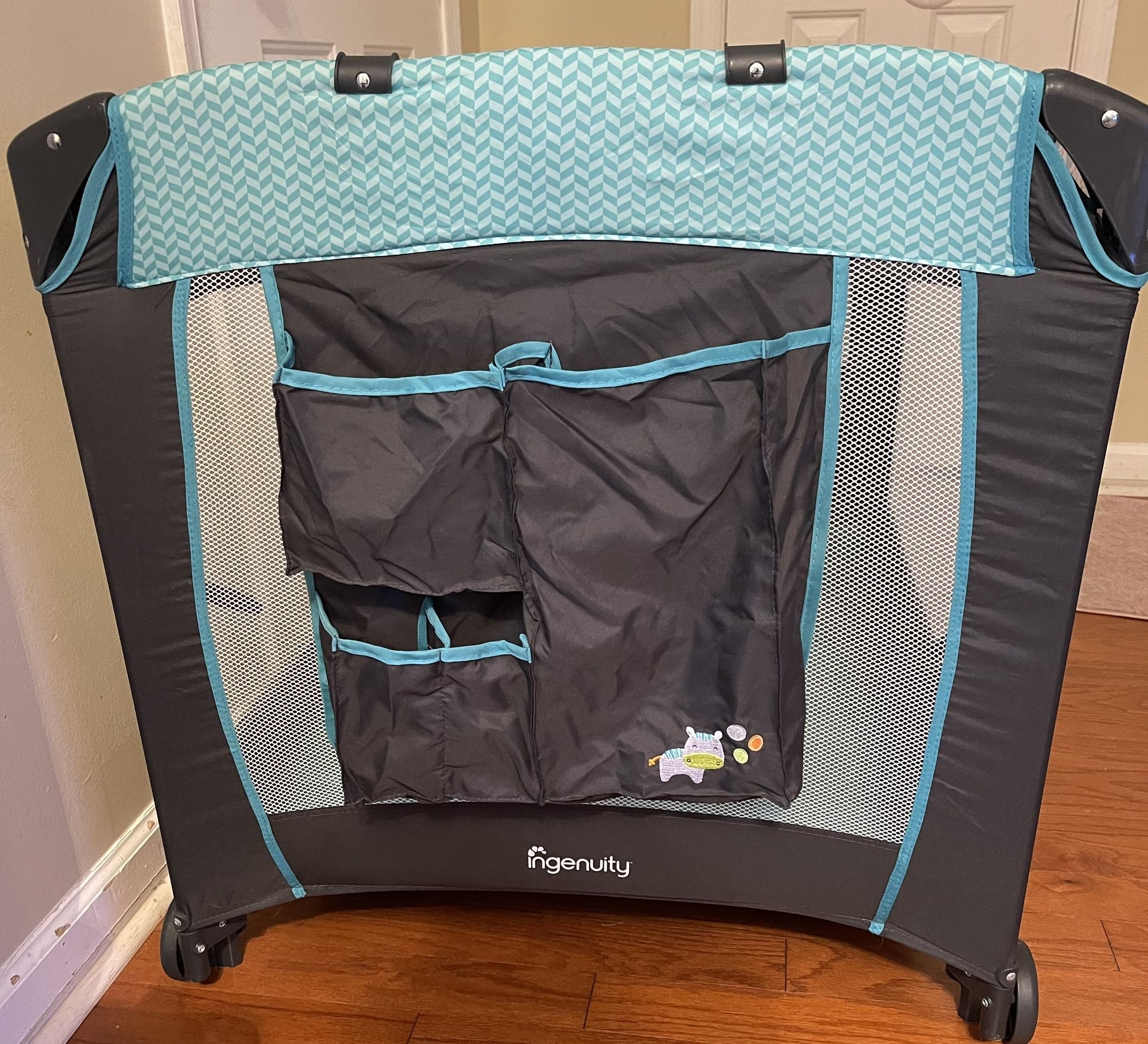 Ingenuity Play Portable Playard With Side Organizer