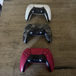 PS5 Remotes 