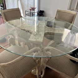 glass for table