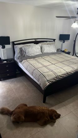 King Bedroom Set