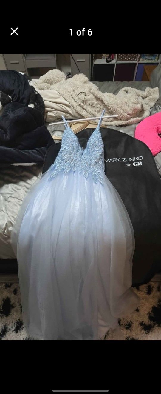 Promdress And Necklace