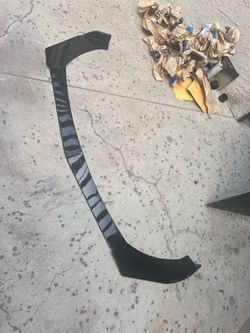 Universal front lip splitter