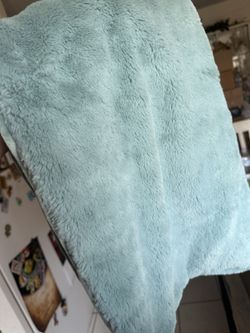 Soft Blanket Type /Carpet Like Runner 