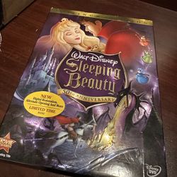 Disney’s Sleeping Beauty (50th Anniversary Platinum Edition) [DVD]