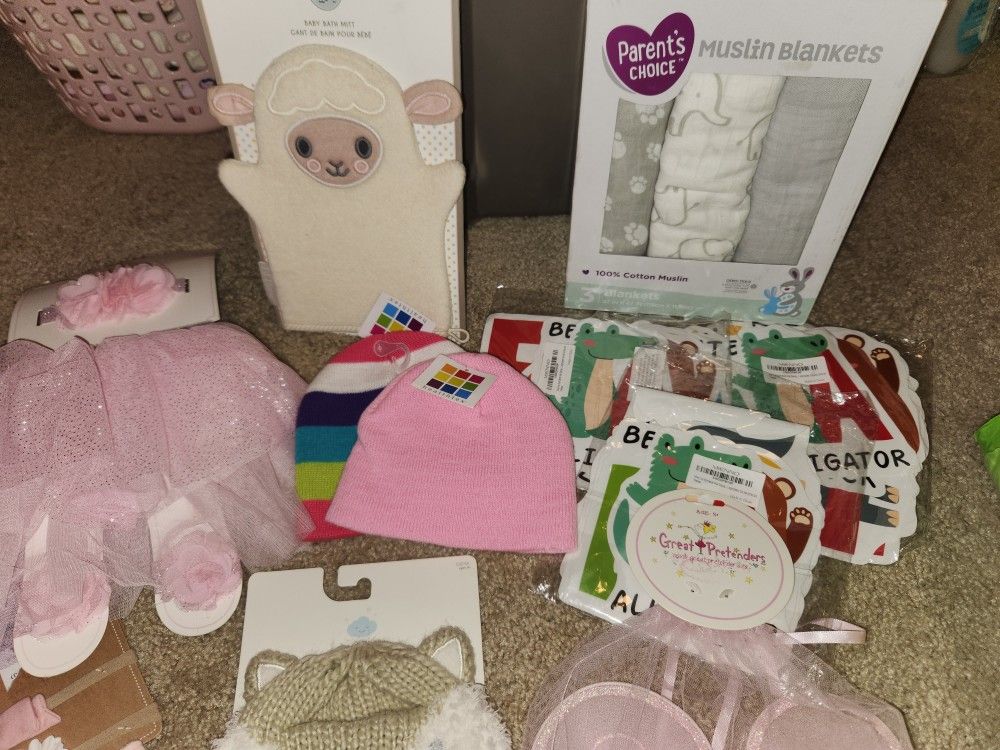 New Baby Girl Items for Sale in Seattle, WA OfferUp