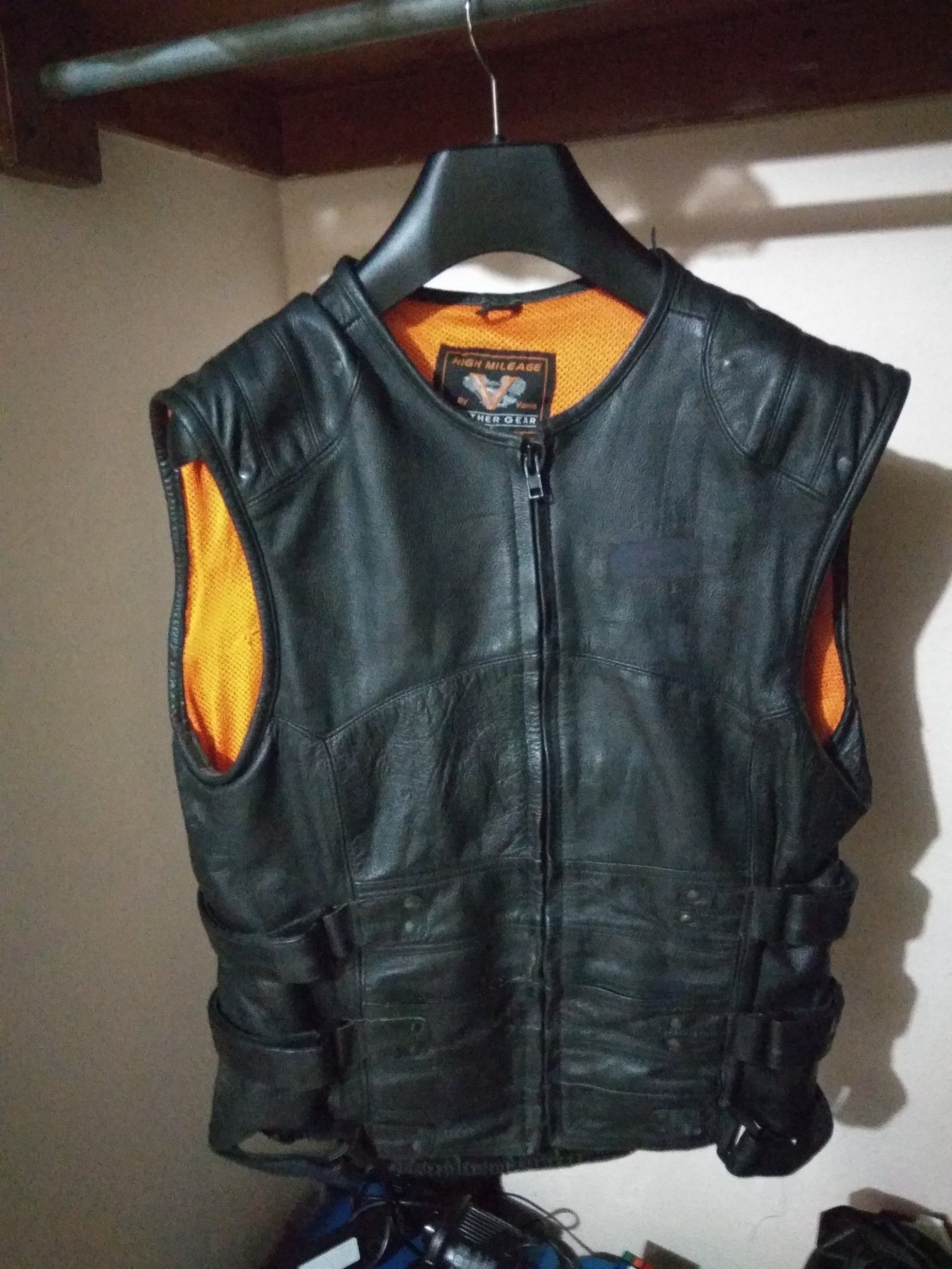 Motorcycle leather vest size M