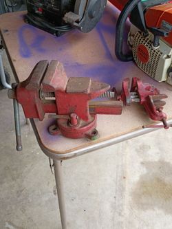 Bench Vise