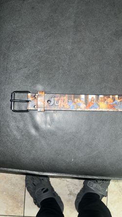 Supreme “Last Supper” belt