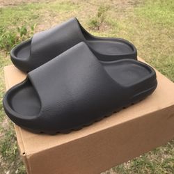 Yeezy Slides W Box 📦 