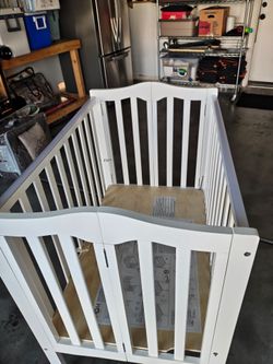 Small Crib