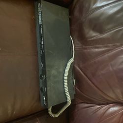 Shure L4 Wireless Receiver 