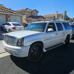 2004 Cadillac Escalade