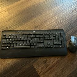 Logitech’s wireless Keyboard And mouse (batteries Included)