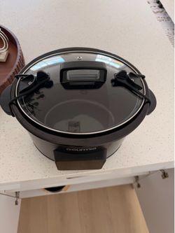 Slow cooker