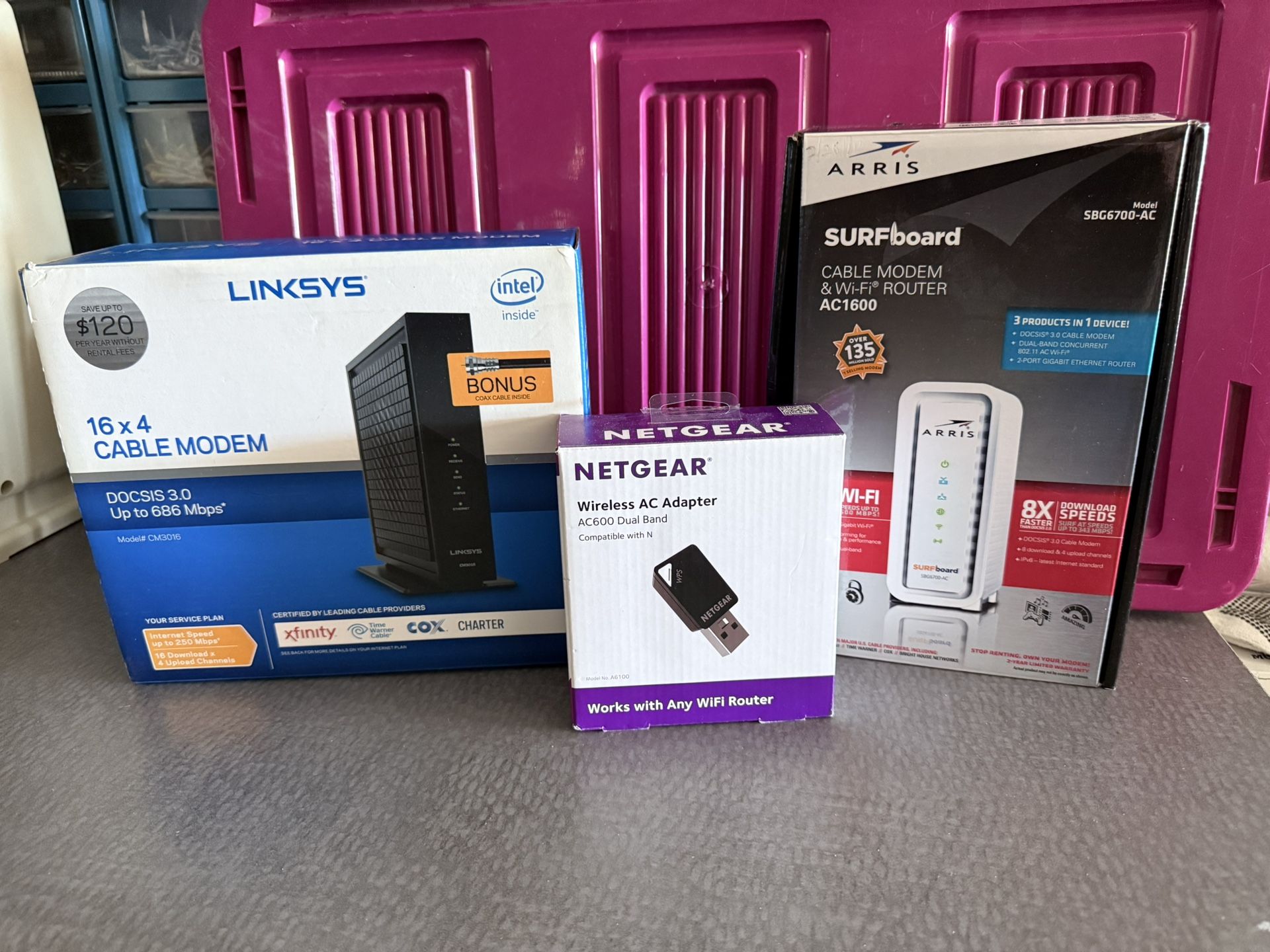 Módem , Router And Wireless Ac Adapter