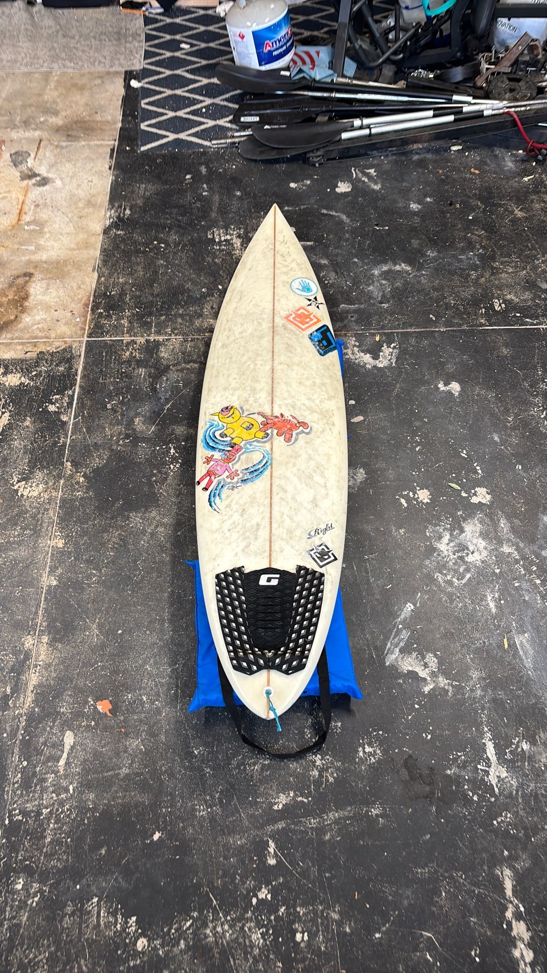 Surfboard 6’8