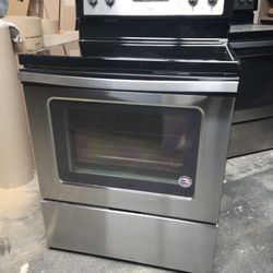 Whirlpool Electric Stove