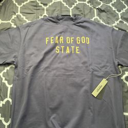 Essentials Tee