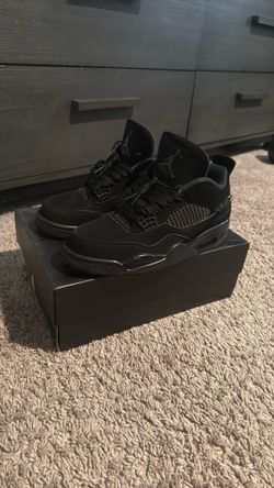 Jordan 4/BLACK CAT