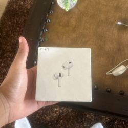 AirPods