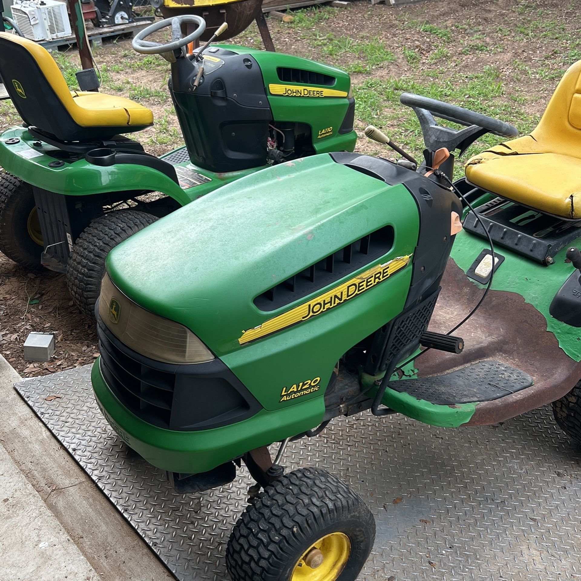 John Deer Mower 2 for Sale in Pleasanton, TX OfferUp