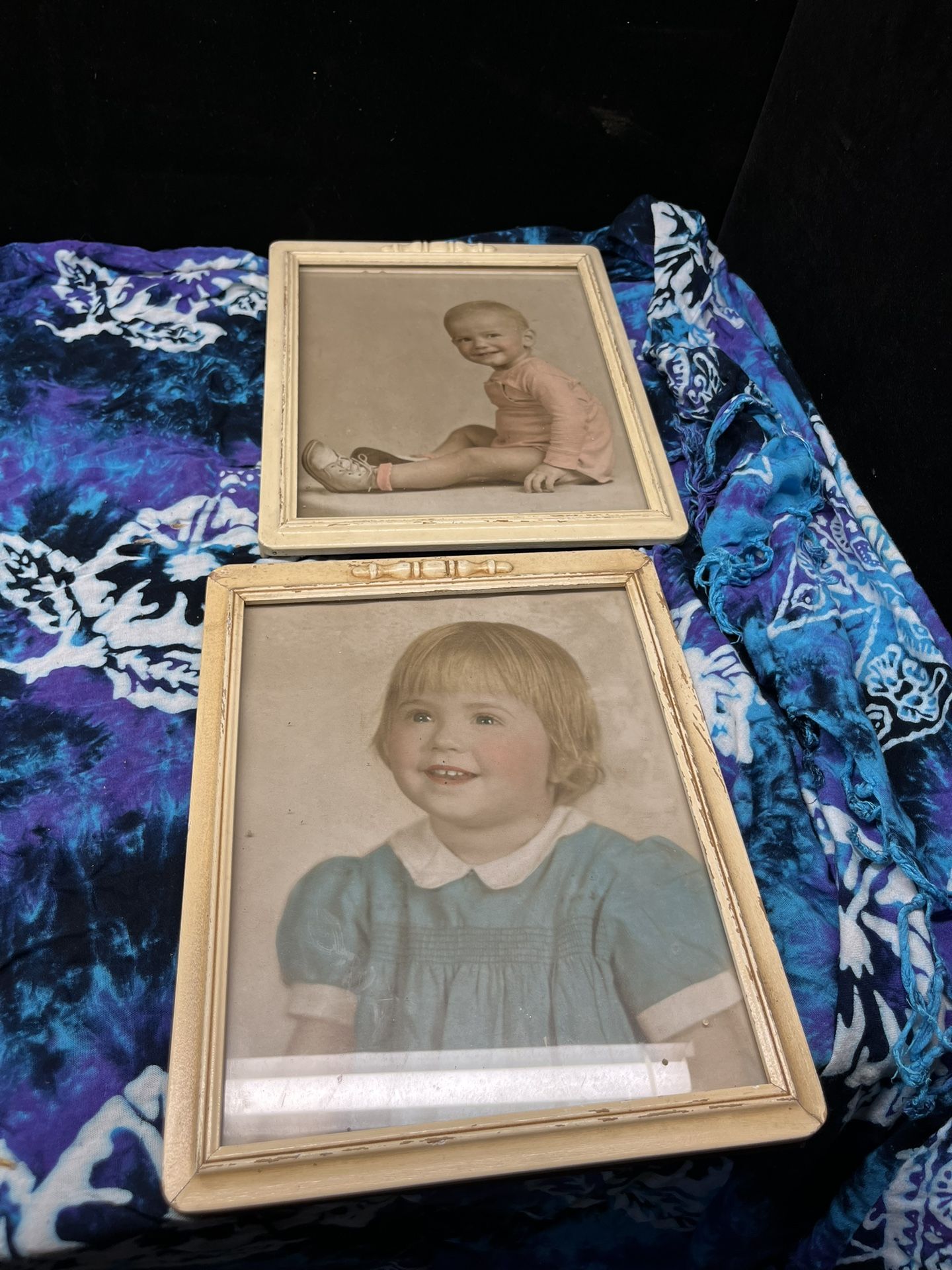 Antique picture frames