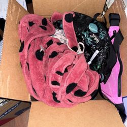 FREE.FRIDAY PICKUP 