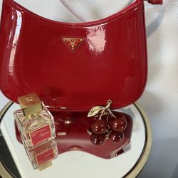 New Woman’s Designer Bag Prada