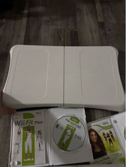 Wii Fit Balance Board + 3 Games