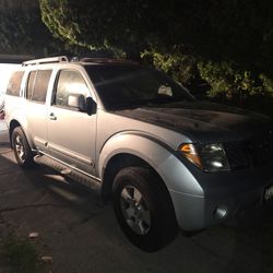 2004 Nissan Pathfinder Part Out 