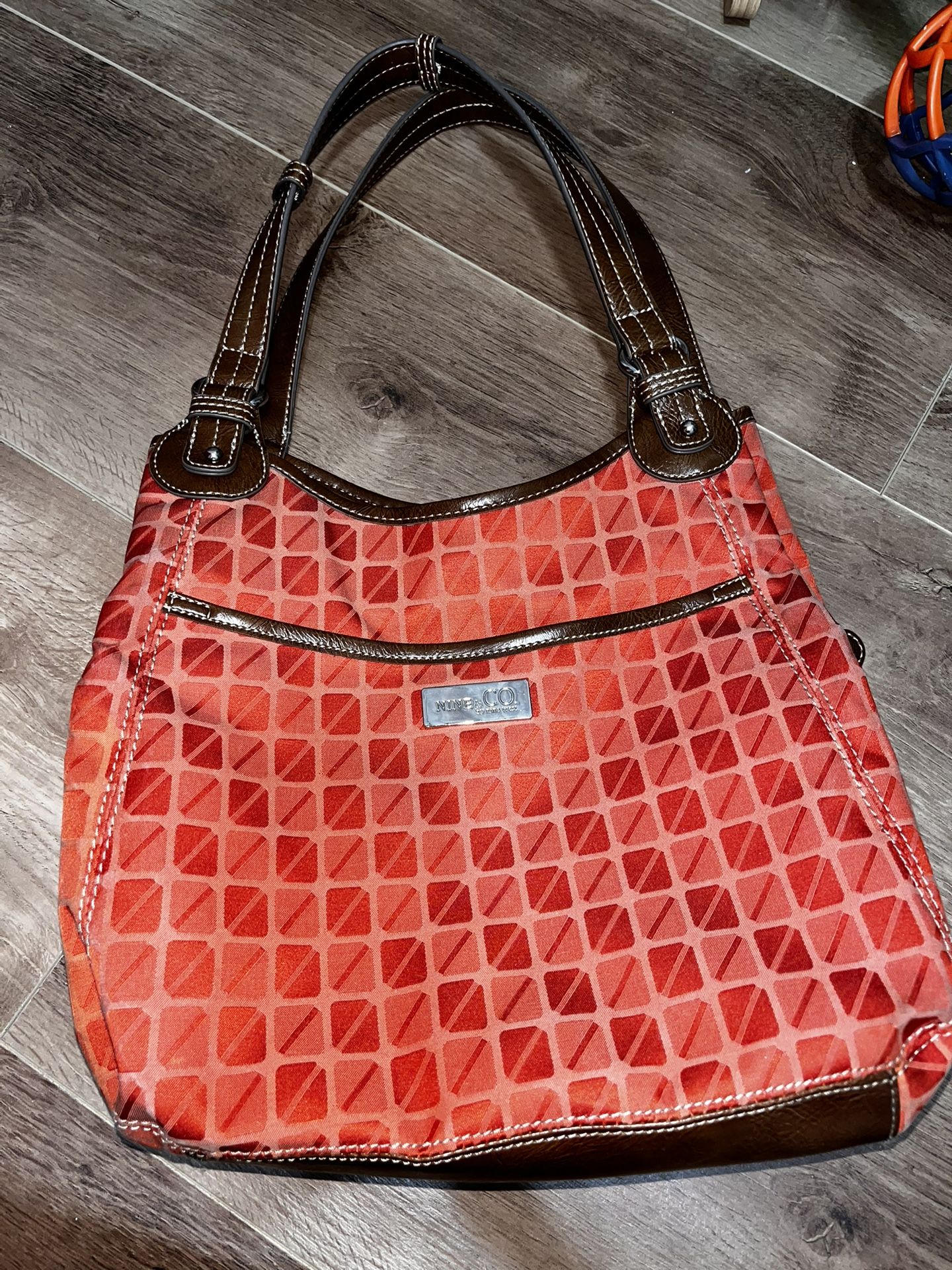 Nine & Co Jacquard Shoulder Bag Ombre Shades Orange/Faux Leather 3 Compartments