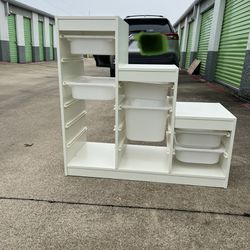 organizer with drawers
