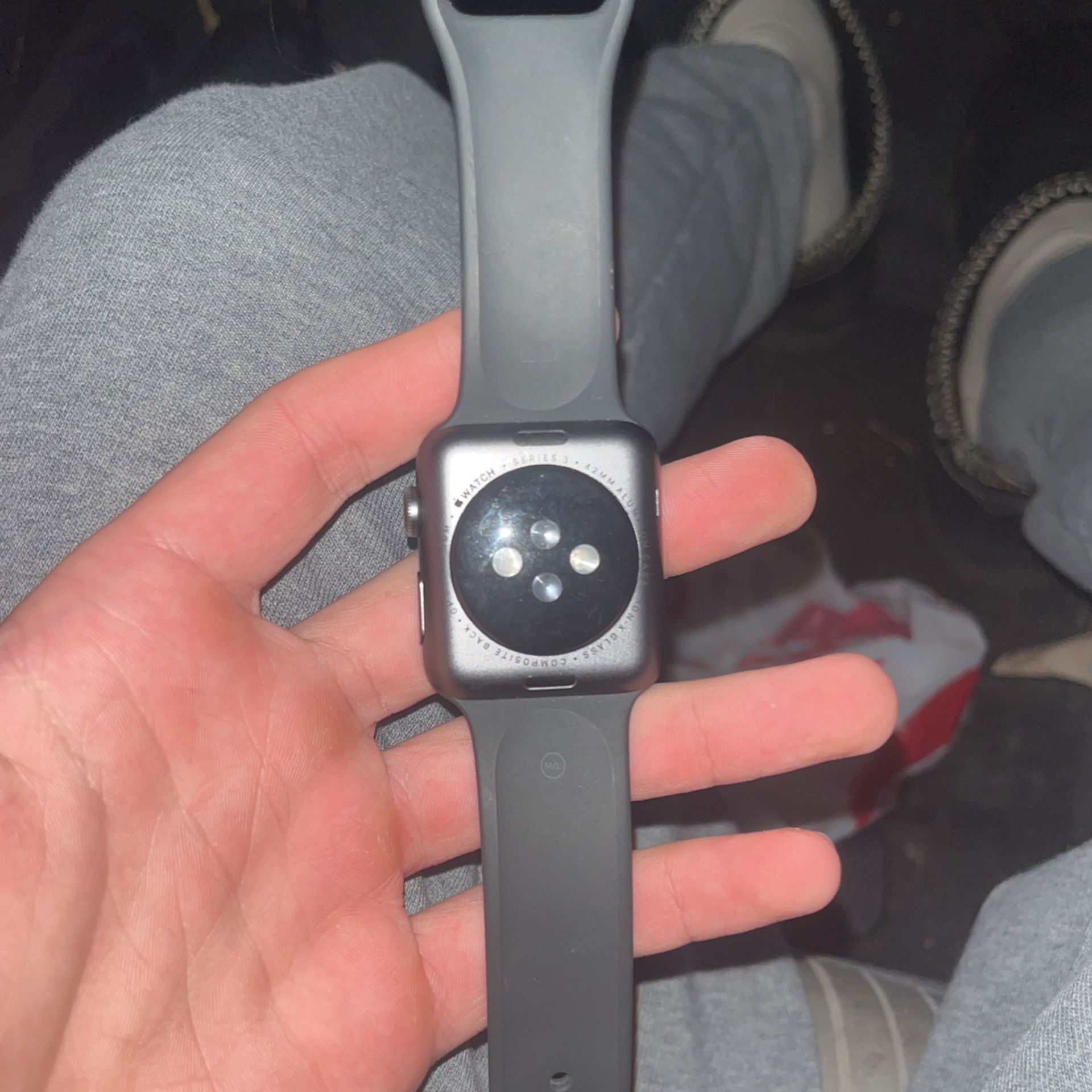 Black Apple watch Series 3 Used