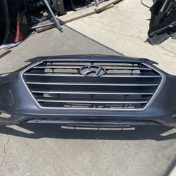 2017-2018 Hyundai Elantra Front Bumper 