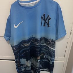 New York Yankees Shirt Size Men’s XL