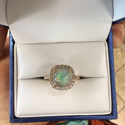 Opal 14kt Rose Gold Diamond Ring