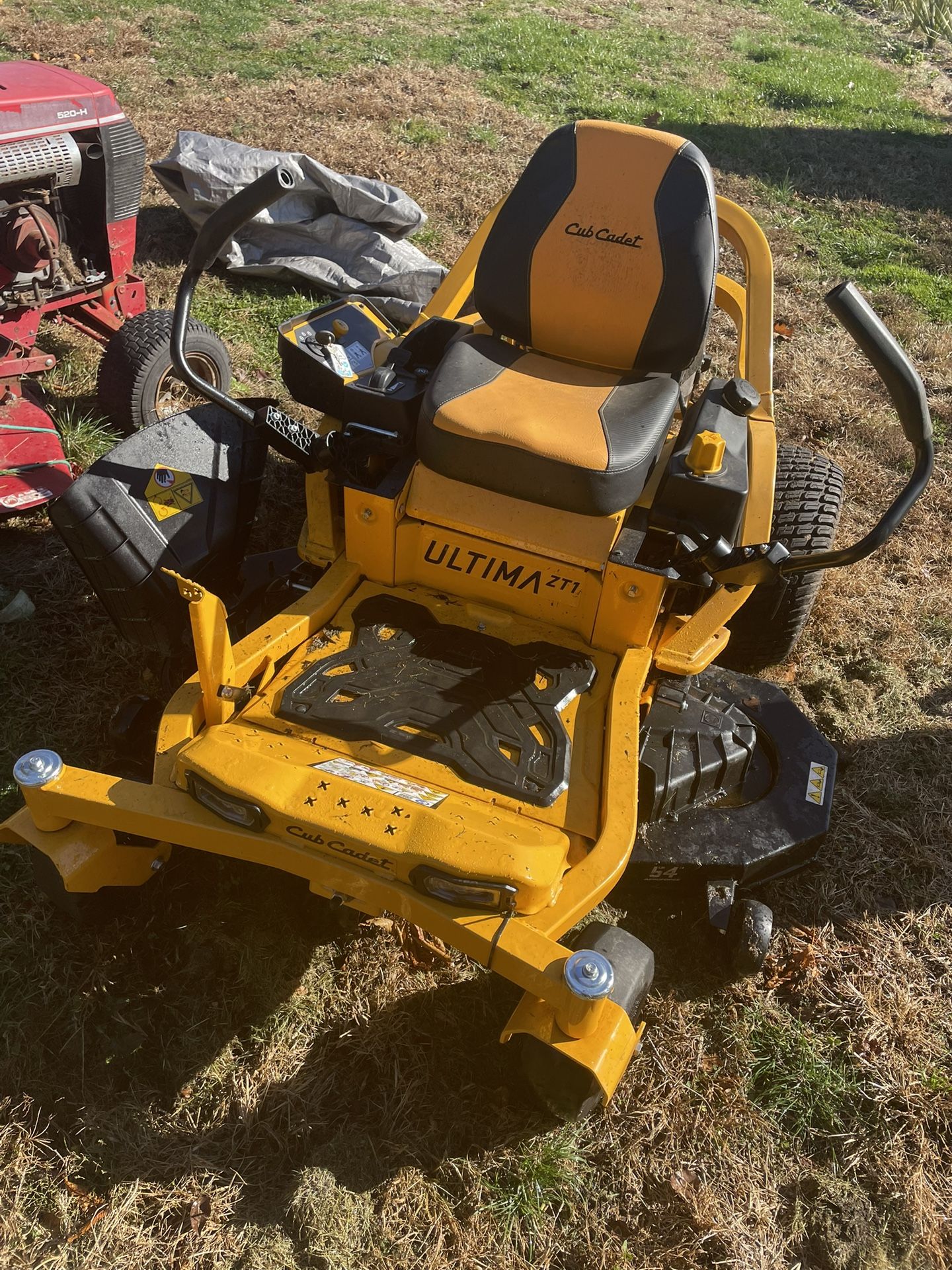 Cub Cadet Ultima zt1
