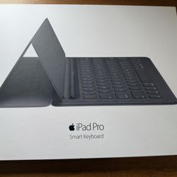 iPad Pro Smart Keyboard Magnetic Cover MJYR2LL/A