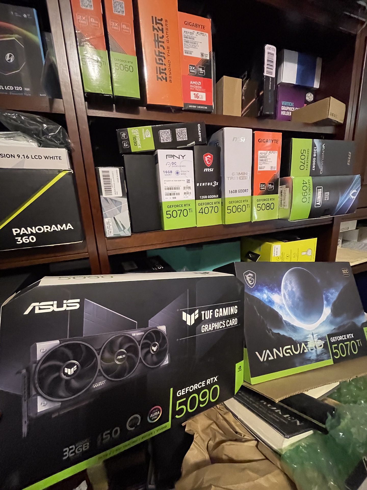 New graphics cards discounted with pc Gaming builds