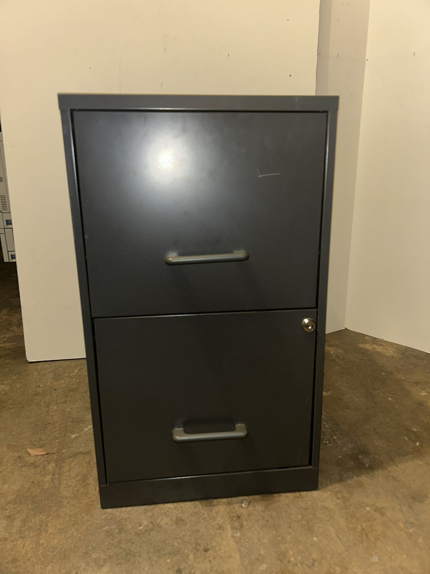 Metal office cabinet with 2 drawers (with lock)