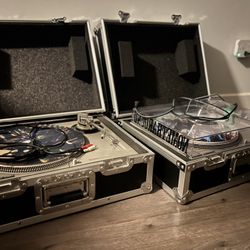 (2) Technics SL-1200MK2 Turntables Setup