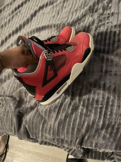 Retro 4 Red Toros