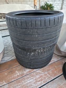 Michelin Pilot Super Sport 335/25/20 Tires