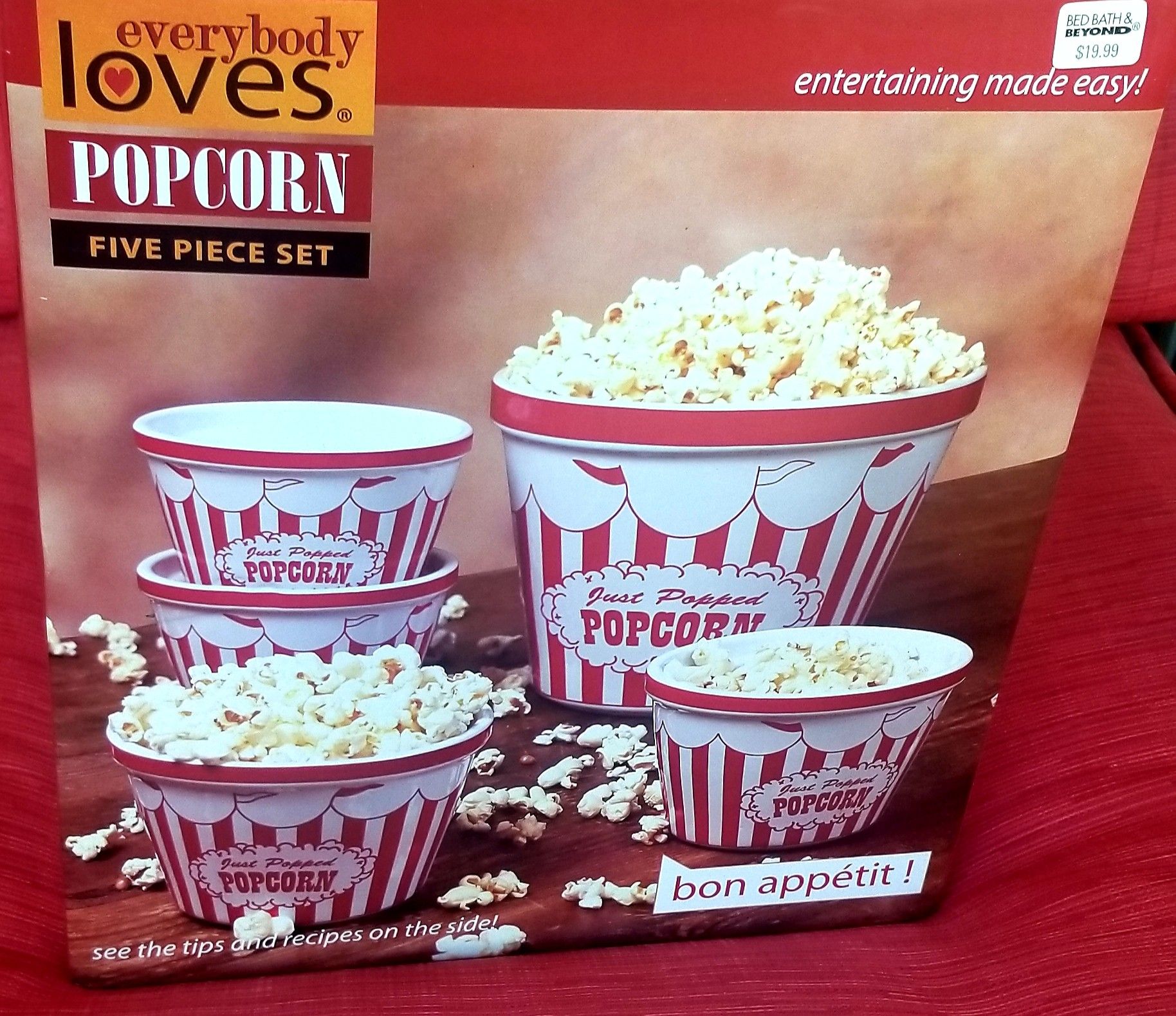 Circus Popcorn 5 Piece Stoneware/Ceramic Bowl Set.