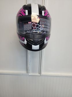 Full Face Motorcycle Helmet DOT APPROVED Size (Medium Only)