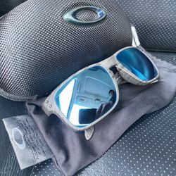 Oakley Sunglasses 