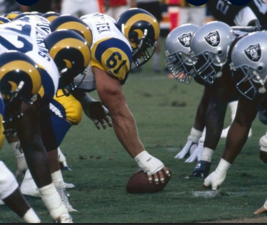 Rams vs Raiders 