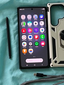 Samsung Galaxy S23 Ultra 256GB Unlocked to All Carriers + Case/USB